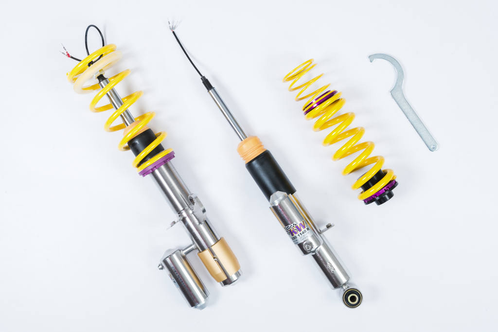KW DDC plug&play coilovers are now also available for the current BMW M4 / M3